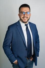 Michael Esparza headshot