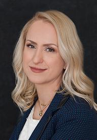 Petya McLaughlin headshot