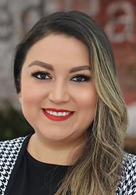 Angie Veliz headshot