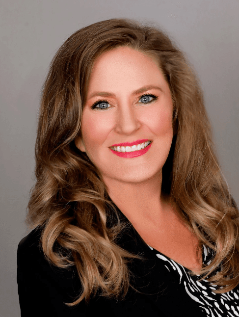 Dawna Swope headshot