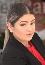 Lilly Capeles headshot