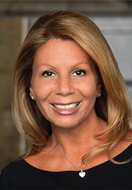 Patty Dalkos headshot