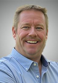 Steve Thurston headshot