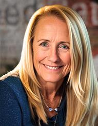 Michele Richard headshot