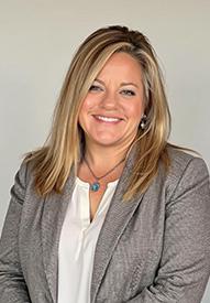 Jennifer Davis headshot