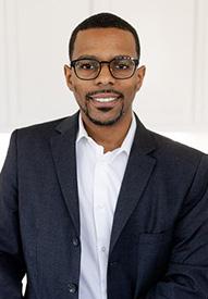 Jaramie Arvie headshot