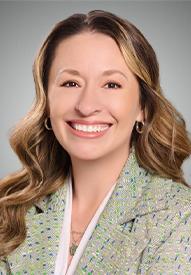 Starla Kizzar headshot